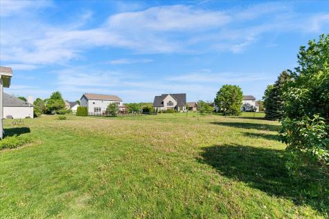 506 Riverbend Boulevard Mahomet IL 61853