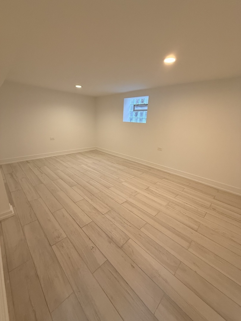 11949 South Yale Avenue Chicago IL 60628