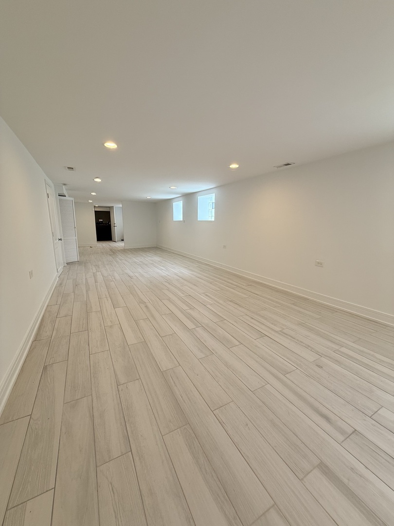 11949 South Yale Avenue Chicago IL 60628