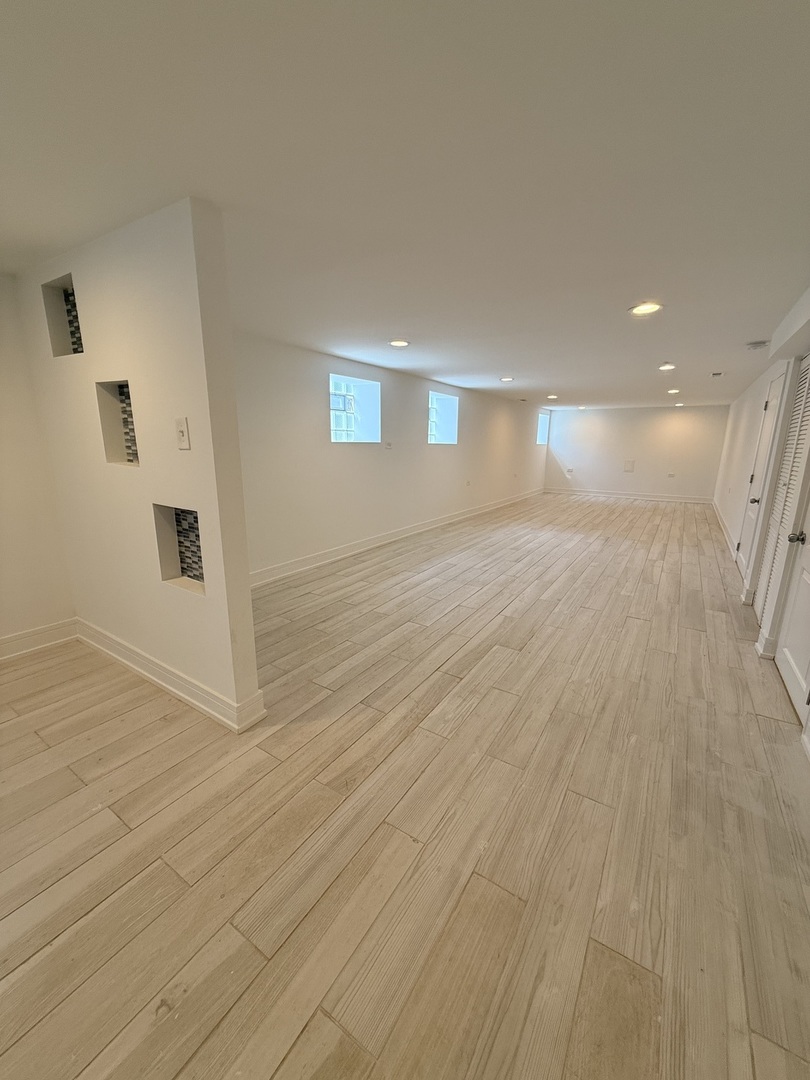 11949 South Yale Avenue Chicago IL 60628