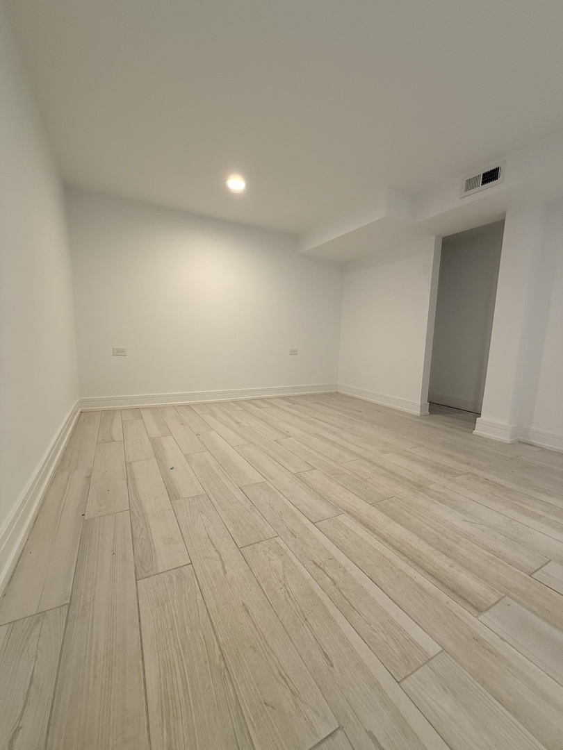 11949 South Yale Avenue Chicago IL 60628