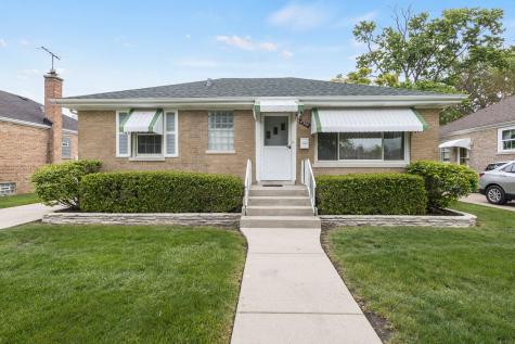 2509 South 10th Avenue Broadview IL 60155