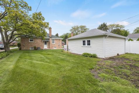 2509 South 10th Avenue Broadview IL 60155