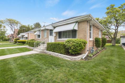 2509 South 10th Avenue Broadview IL 60155