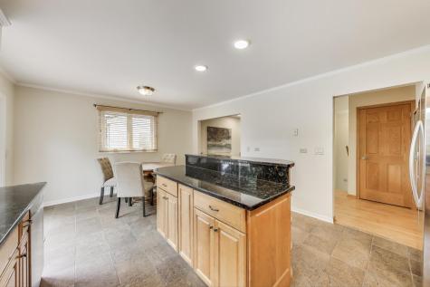 111 South Brighton Place Arlington Heights IL 60004