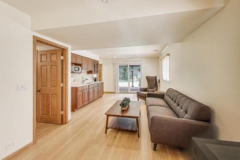 111 South Brighton Place Arlington Heights IL 60004