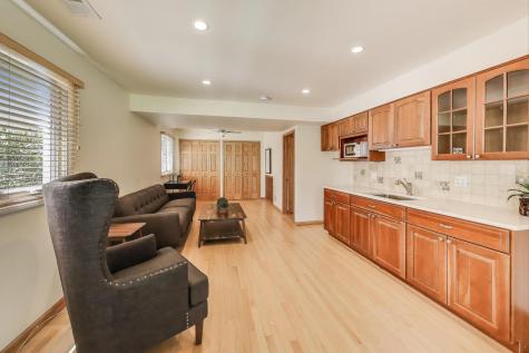 111 South Brighton Place Arlington Heights IL 60004