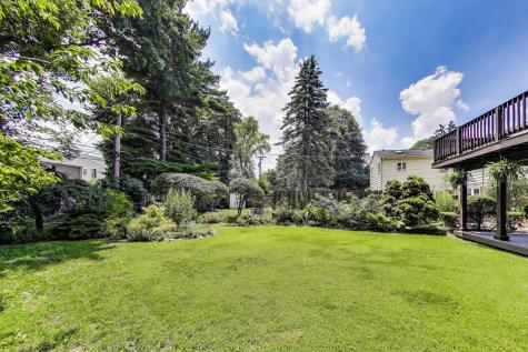 111 South Brighton Place Arlington Heights IL 60004