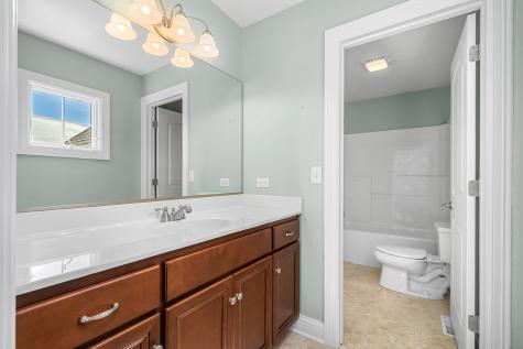 617 Sheffield Circle Sugar Grove IL 60554