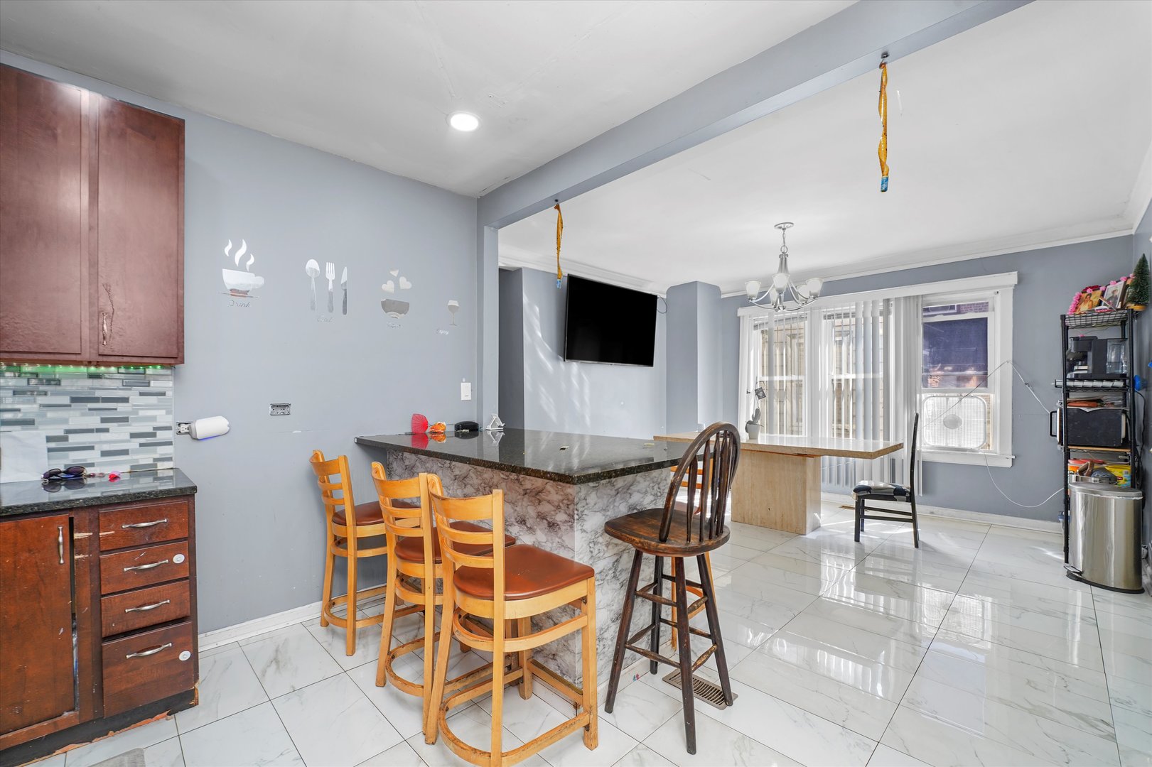 11230 South Vernon Avenue Chicago IL 60628