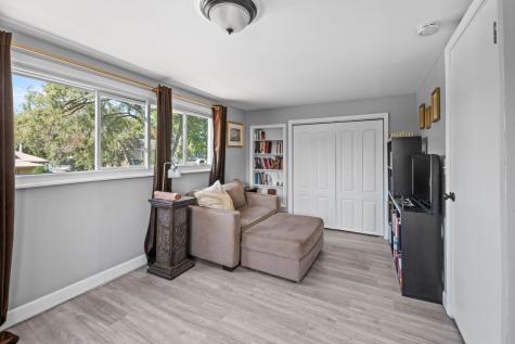 4333 Blanchan Avenue Brookfield IL 60513