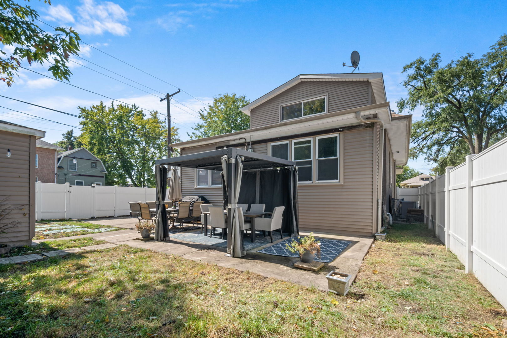 4333 Blanchan Avenue Brookfield IL 60513