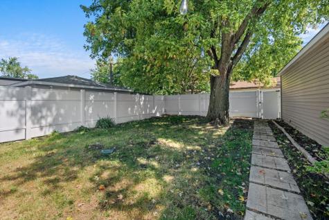 4333 Blanchan Avenue Brookfield IL 60513