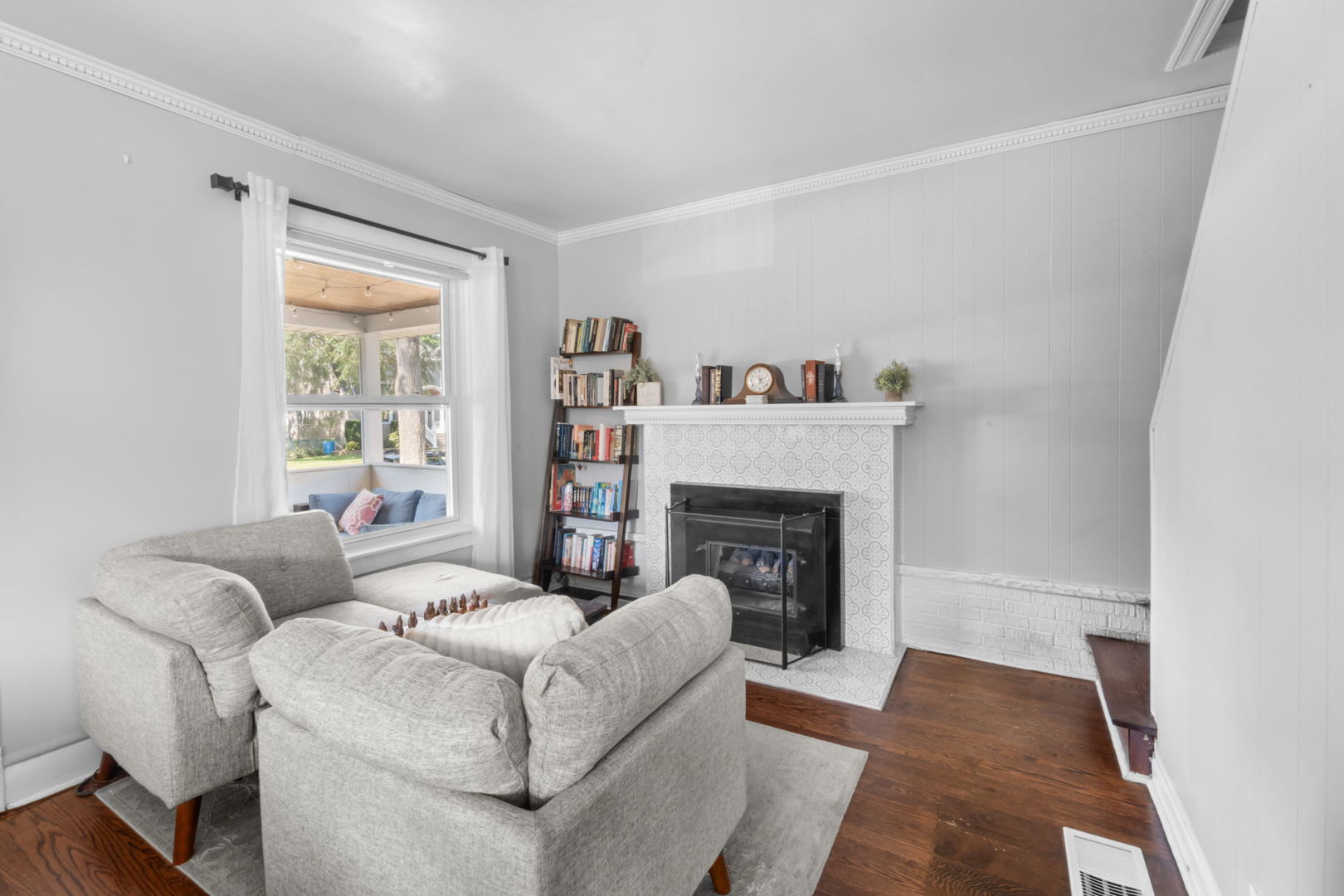 4333 Blanchan Avenue Brookfield IL 60513