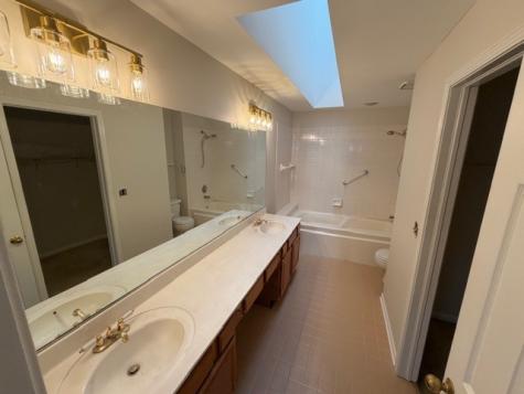 428 Country Lane Court Wauconda IL 60084