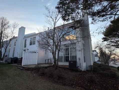 428 Country Lane Court Wauconda IL 60084