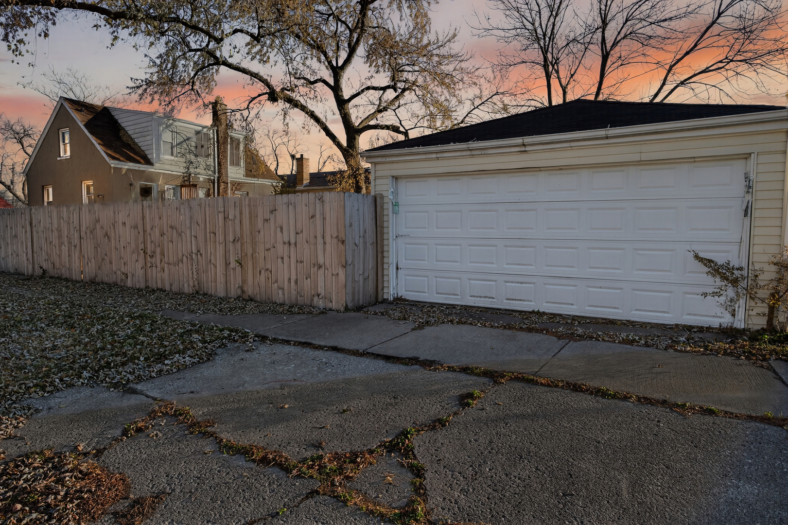 9100 South Wallace Street Chicago IL 60620