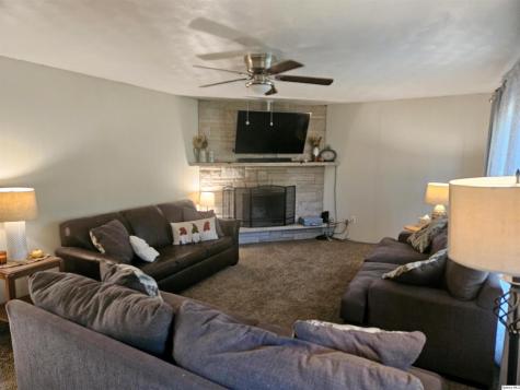803 Maas Road Quincy IL 62305