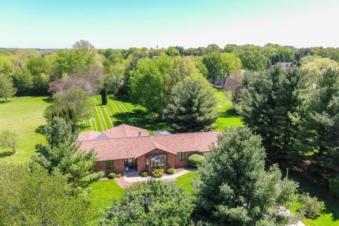 0S885 Spring Green Way Batavia IL 60510