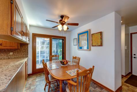 0S885 Spring Green Way Batavia IL 60510