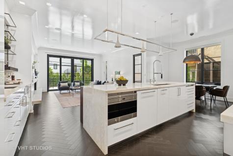1878 North Orchard Street Chicago IL 60614