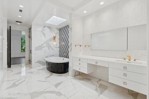 1878 North Orchard Street Chicago IL 60614