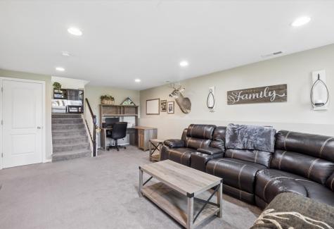 2712 South Schoolhouse Road New Lenox IL 60451