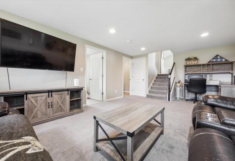 2712 South Schoolhouse Road New Lenox IL 60451