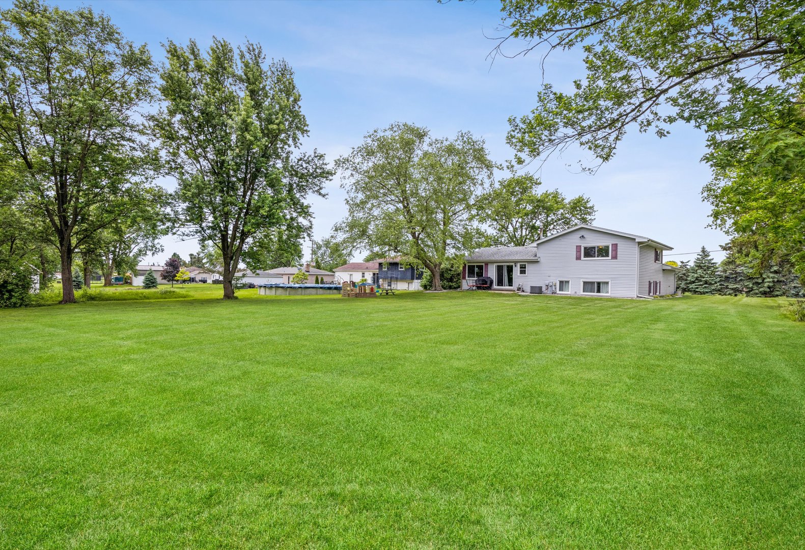 2712 South Schoolhouse Road New Lenox IL 60451