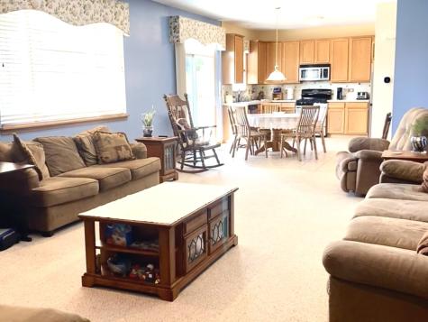 1056 Deertrail Court Antioch IL 60002