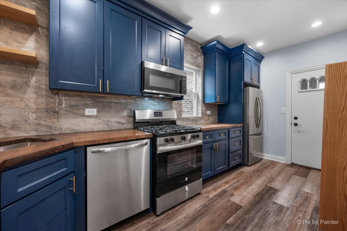 7316 South Wabash Avenue Chicago IL 60619