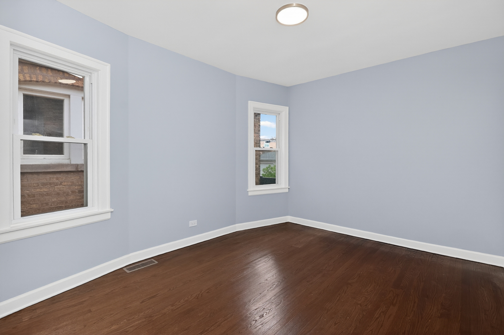 5624 West Pensacola Avenue Chicago IL 60634