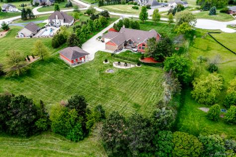 23145 South Dutch Drive Frankfort IL 60423