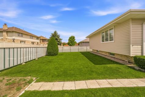 15542 Bramblewood Road Oak Forest IL 60452