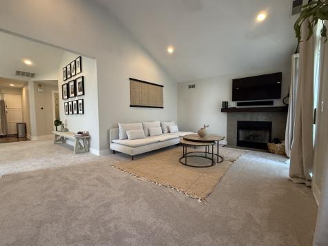 603 Stone Brook Court Elk Grove Village IL 60007