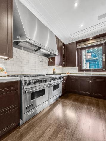 1524 North Astor Street Chicago IL 60610