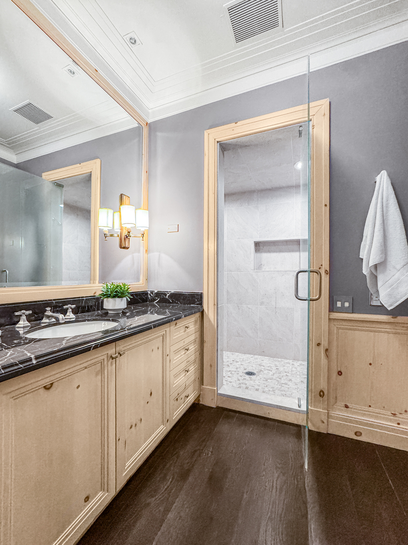 1524 North Astor Street Chicago IL 60610