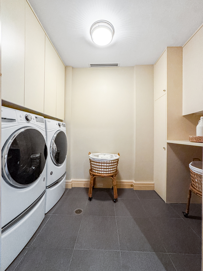 1524 North Astor Street Chicago IL 60610