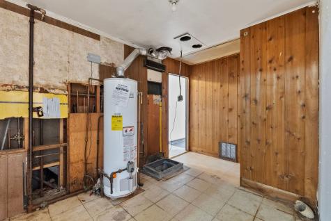 7911 45TH Street Lyons IL 60534