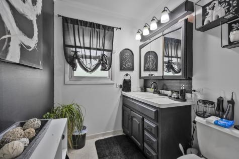 724 Lexington Drive Chicago Heights IL 60411