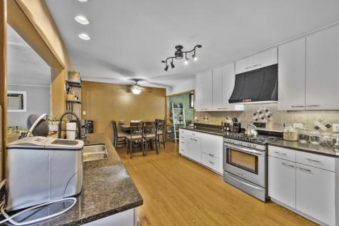 724 Lexington Drive Chicago Heights IL 60411