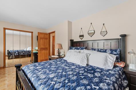 341 Woodlyn Drive Aurora IL 60505