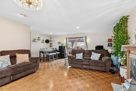 341 Woodlyn Drive Aurora IL 60505