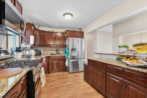 341 Woodlyn Drive Aurora IL 60505