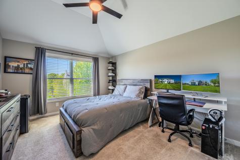 2902 Hampton Avenue North Aurora IL 60542