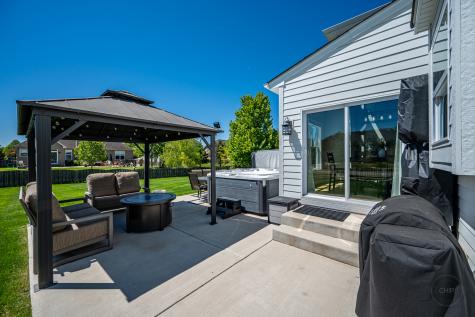 2902 Hampton Avenue North Aurora IL 60542