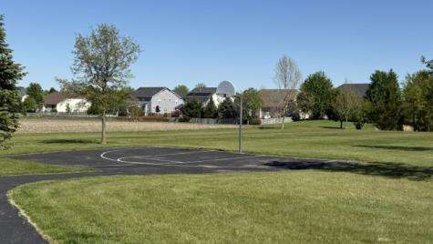 2902 Hampton Avenue North Aurora IL 60542