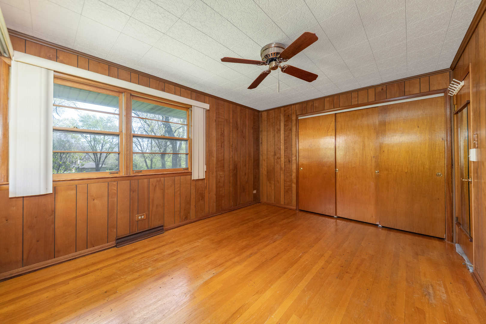 4S629 Radcliff Road Naperville IL 60563
