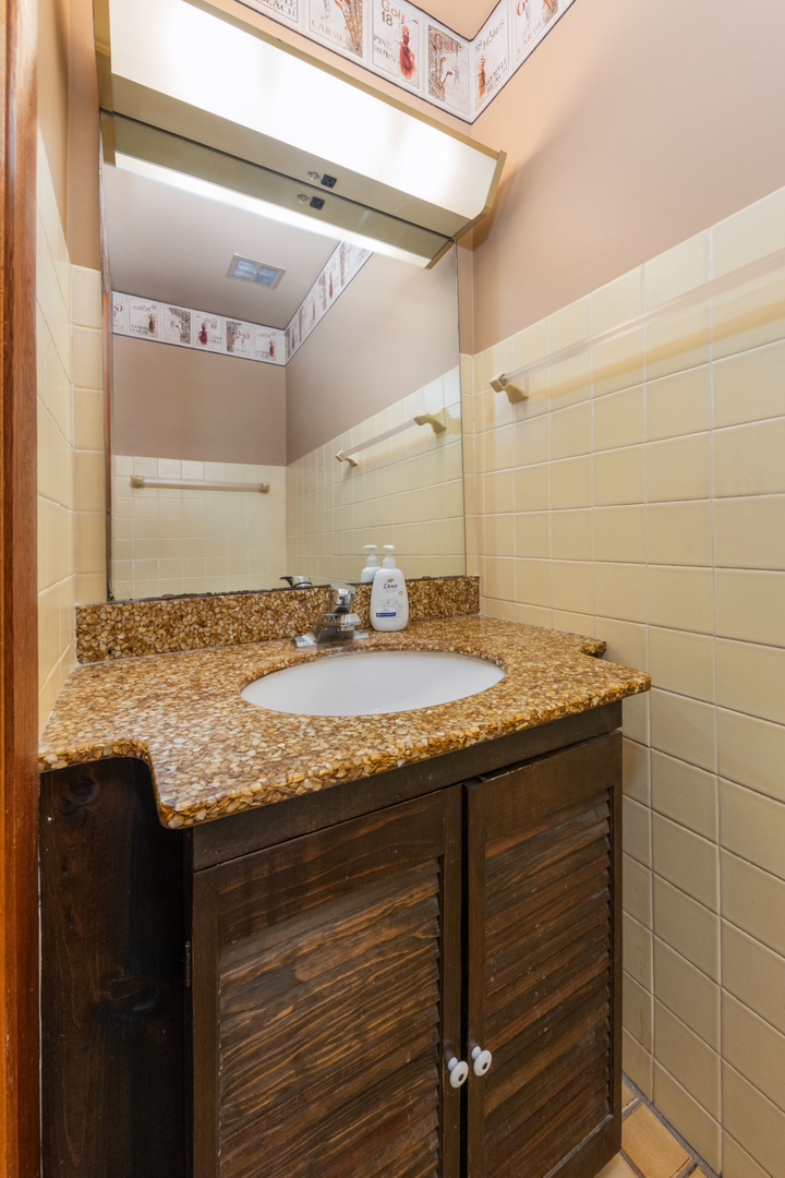 4S629 Radcliff Road Naperville IL 60563