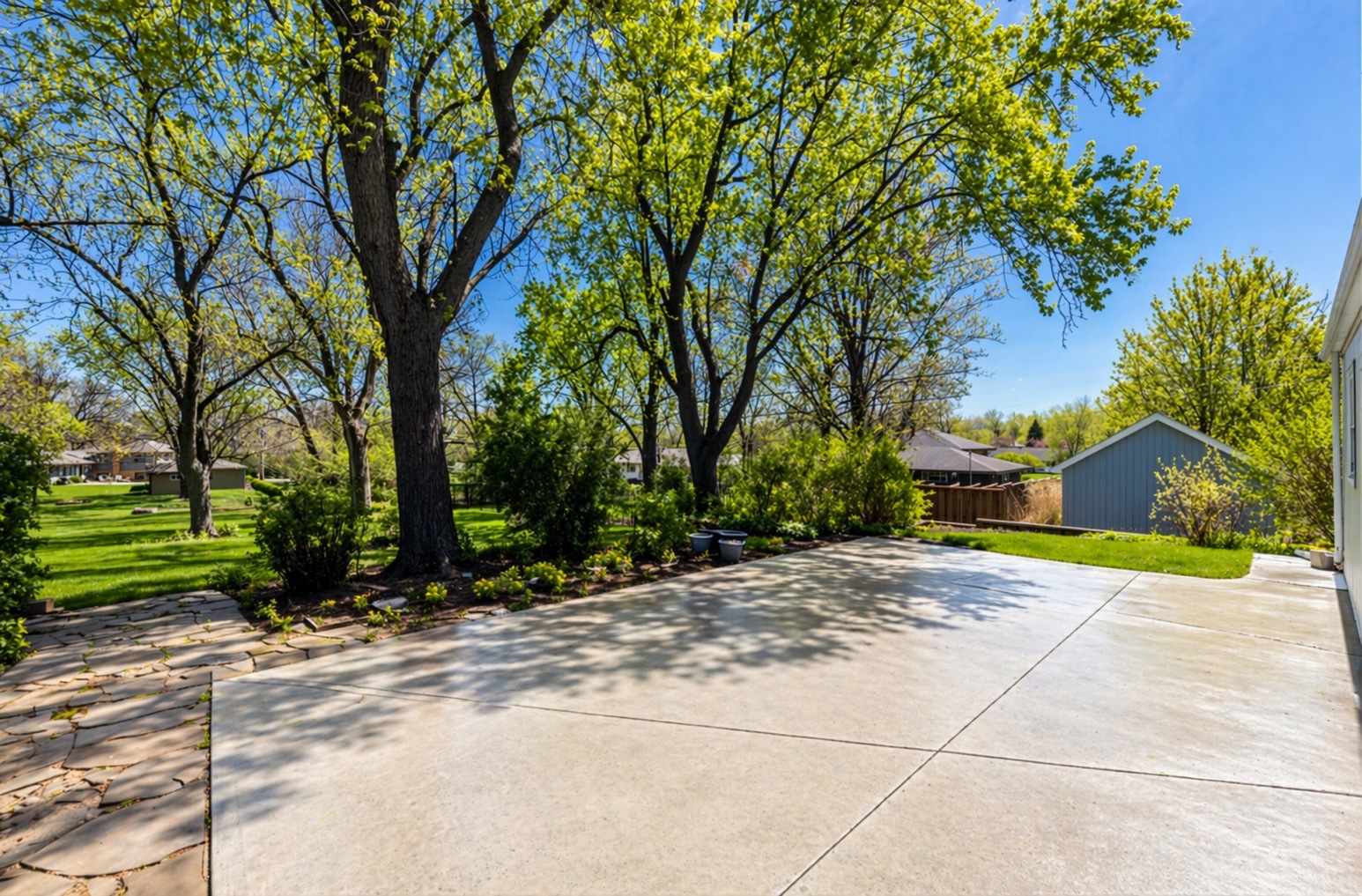 4S629 Radcliff Road Naperville IL 60563